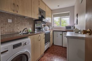 Kitchen- click for photo gallery